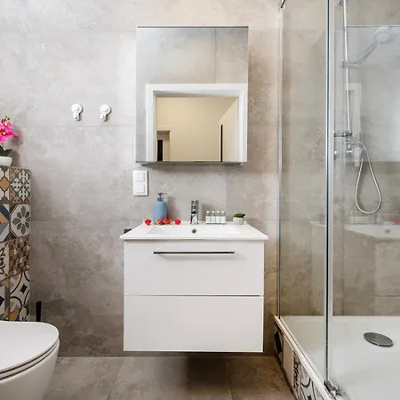 Baluty - Workspace, Parks & Railway Nearby Apartament *